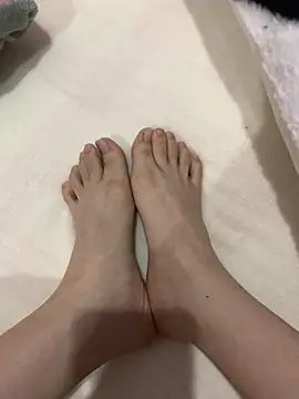 Aimeil online show from 12.10.24