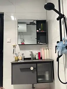 Aimeil online show from 03.13.25