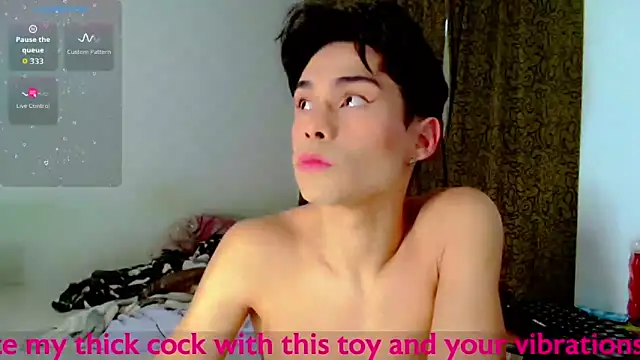 femboykeene online show from 11.24.25