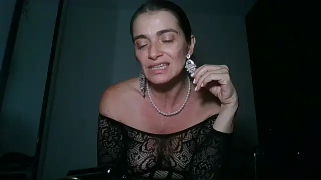 Liloo8923 online show from 12.06.24