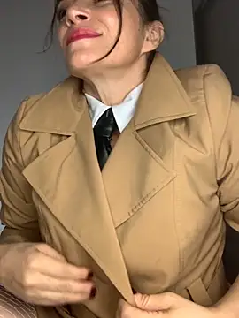 Liloo8923 online show from 10.11.25