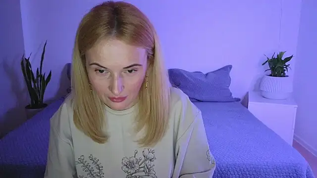 Snapshot of AlisssaRose chatting on 03.21.25 AlisssaRose online show from 03.21.25