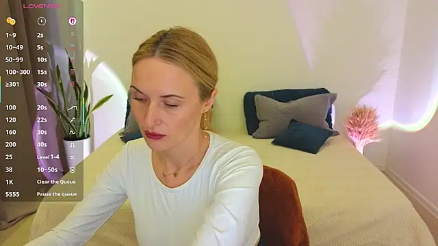 AlisssaRose online show from 12.22.25