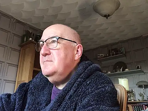 Adamdaddybear online show from 03.01.25