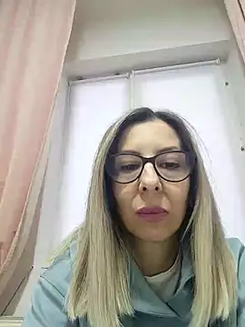 SukyGirl online show from 12.17.24