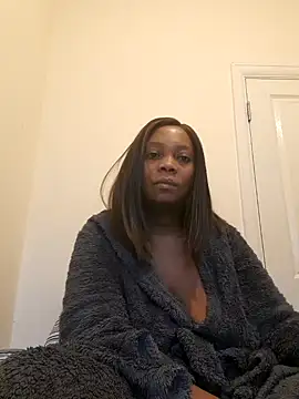 Snapshot of AfricanBeautyX chatting on 12.24.24 AfricanBeautyX online show from 12.24.24