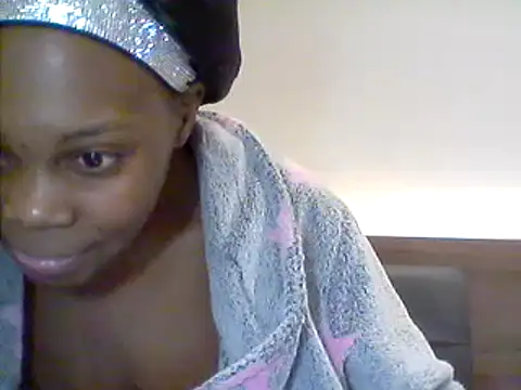 Snapshot of AfricanBeautyX chatting on 01.19.25 AfricanBeautyX online show from 01.19.25