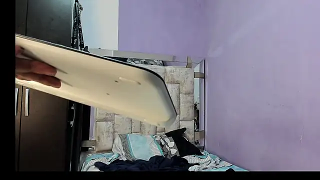 ReisheII Andersom online show from 01.17.25