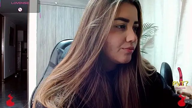 Snapshot of Lucia_star__ chatting on 02.07.26 Lucia star online show from 02.07.26