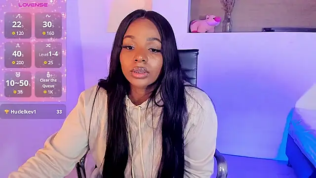 Snapshot of IvyBliss8 chatting on 02.10.25 IvyBliss8 online show from 02.10.25