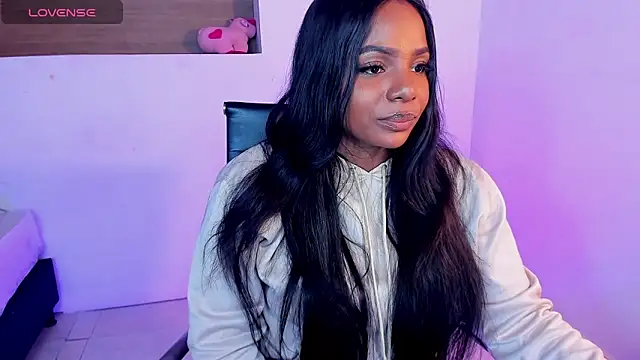 Snapshot of IvyBliss8 chatting on 02.23.25 IvyBliss8 online show from 02.23.25