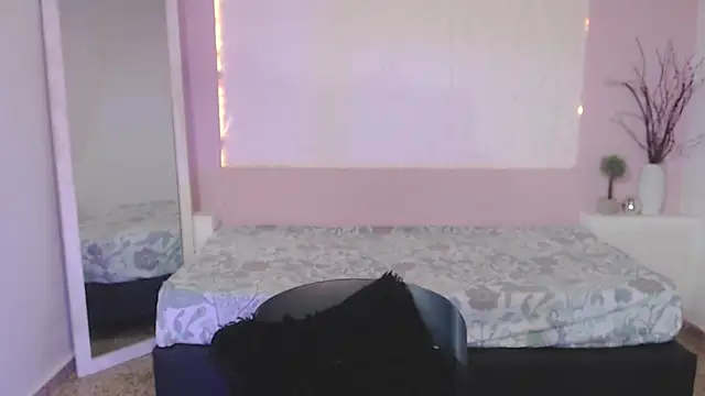 IvyBliss8 online show from 03.28.26