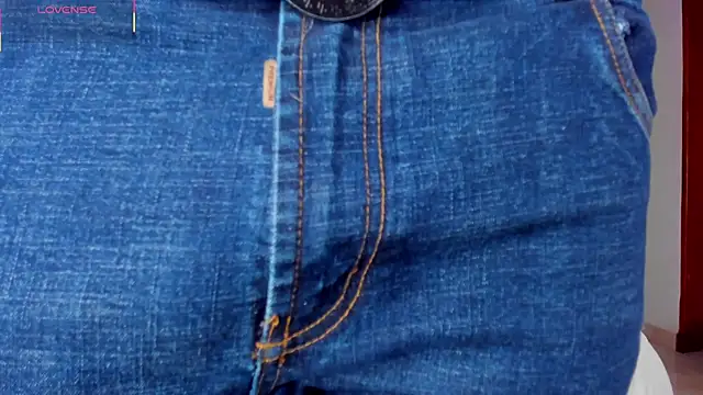 Latrellx7 online show from 04.17.26