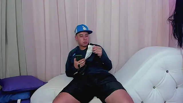 Snapshot of Yourslust_ chatting on 05.08.26 Yourslust online show from 05.08.26