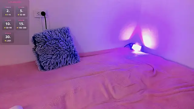 martina monrohe online show from 03.03.25