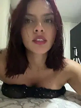 Snapshot of SabrinaVega chatting on 01.05.25 SabrinaVega online show from 01.05.25