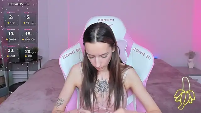 Doris Scott online show from 03.13.25