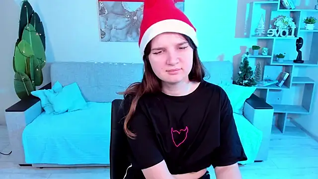 Snapshot of BonneyLove chatting on 01.06.25 BonneyLove online show from 01.06.25