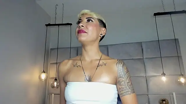 MiaMorgan  online show from 01.29.25