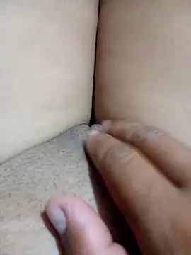 Khaleyssi online show from 10.30.25