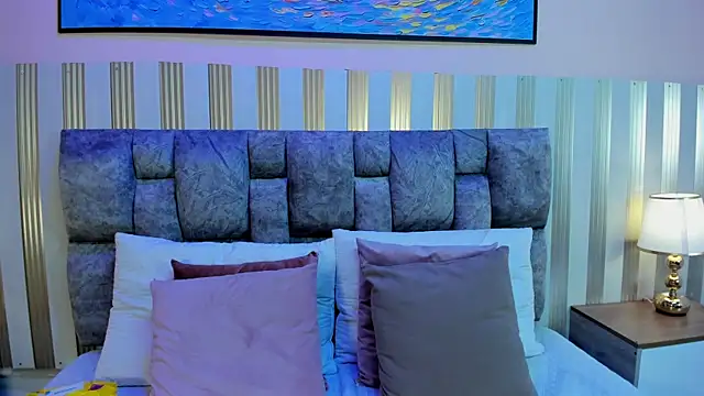 nova lane online show from 11.09.25