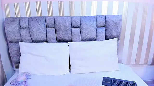 nova lane online show from 03.28.26