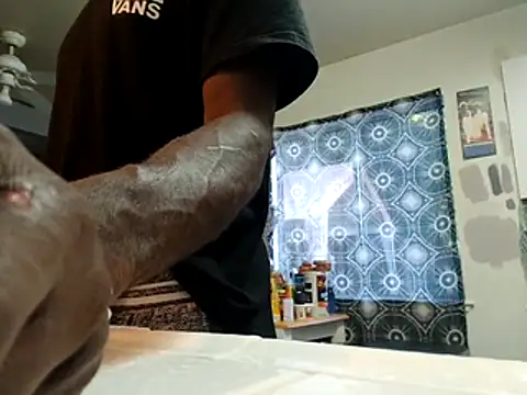 DevinToore online show from 10.27.25