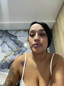 Snapshot of KatalinnaBrown chatting on 02.20.26 KatalinnaBrown online show from 02.20.26