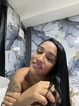 Snapshot of KatalinnaBrown chatting on 02.25.26 KatalinnaBrown online show from 02.25.26