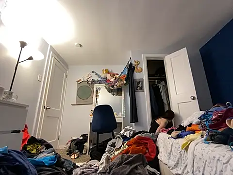 Snapshot of emilycoco chatting on 02.09.25 emilycoco online show from 02.09.25