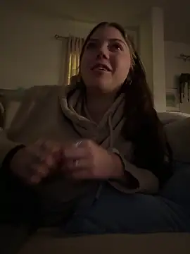 Snapshot of emilycoco chatting on 03.21.26 emilycoco online show from 03.21.26