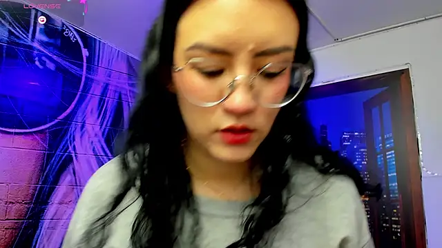 Snapshot of Violetaa_diazz chatting on 12.27.24 Violetaa diazz online show from 12.27.24