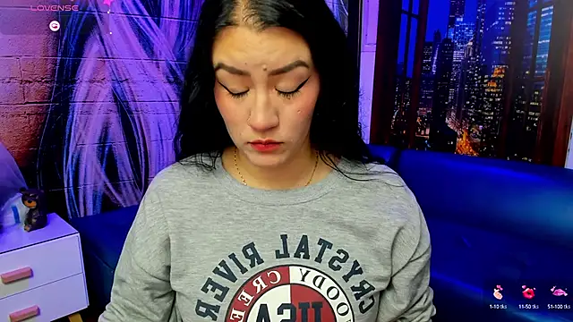 Snapshot of Violetaa_diazz chatting on 12.28.24 Violetaa diazz online show from 12.28.24