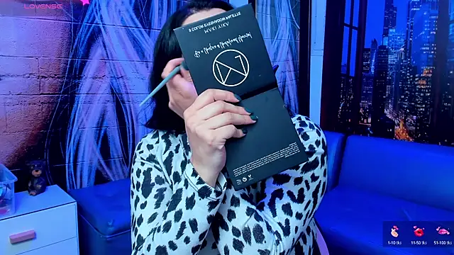 Snapshot of Violetaa_diazz chatting on 12.29.24 Violetaa diazz online show from 12.29.24