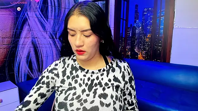 Snapshot of Violetaa_diazz chatting on 02.06.25 Violetaa diazz online show from 02.06.25