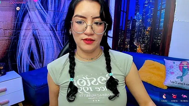 Snapshot of Violetaa_diazz chatting on 03.06.25 Violetaa diazz online show from 03.06.25