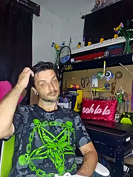 Snapshot of titclitcmndr chatting on 02.03.25 titclitcmndr online show from 02.03.25