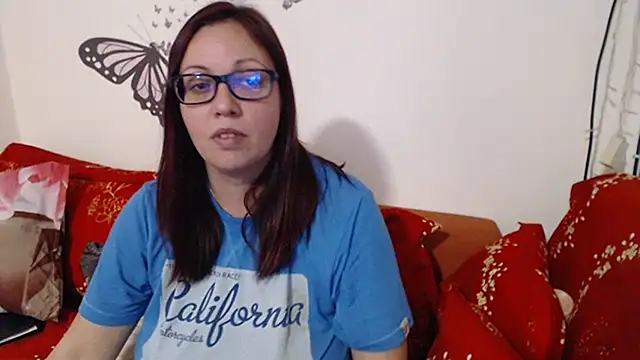 Snapshot of LadyHellene chatting on 01.19.25 LadyHellene online show from 01.19.25