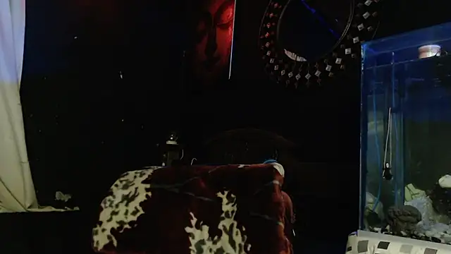 Snapshot of Godly_huan chatting on 06.21.26 Godly huan online show from 06.21.26