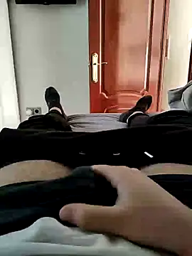 Snapshot of TuBBpollon chatting on 01.08.25 TuBBpollon online show from 01.08.25