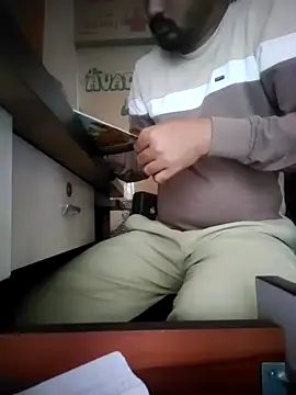 Jayesh Love online show from 02.12.25