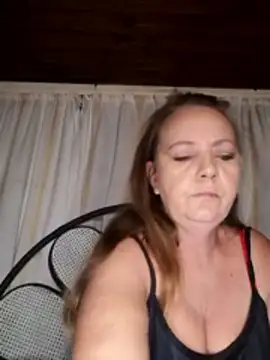 Snapshot of Kimmyb777 chatting on 04.18.26 Kimmyb777 online show from 04.18.26