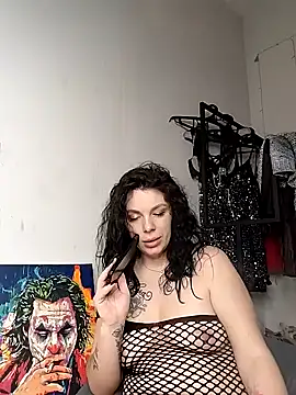 Snapshot of Lola_Hale chatting on 01.24.25 Lola Hale online show from 01.24.25