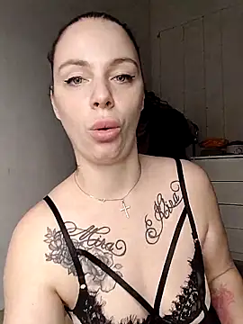 Snapshot of Lola_Hale chatting on 03.06.25 Lola Hale online show from 03.06.25