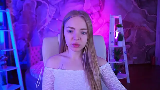 EmilySunshineS online show from 02.02.26