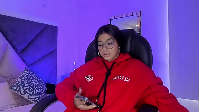 GiaFu online show from 11.13.25