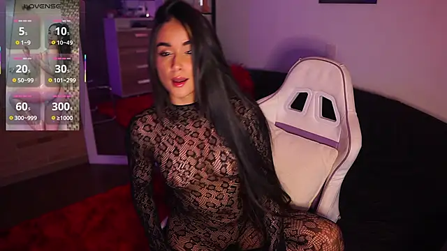 abigail adamss online show from 10.03.25