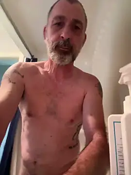 Snapshot of TheyCallMeSir6669 chatting on 12.18.24 TheyCallMeSir6669 online show from 12.18.24