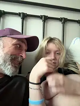 Snapshot of TheyCallMeSir6669 chatting on 12.19.24 TheyCallMeSir6669 online show from 12.19.24