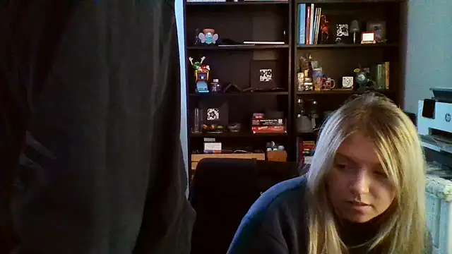 Snapshot of TheyCallMeSir6669 chatting on 02.15.25 TheyCallMeSir6669 online show from 02.15.25